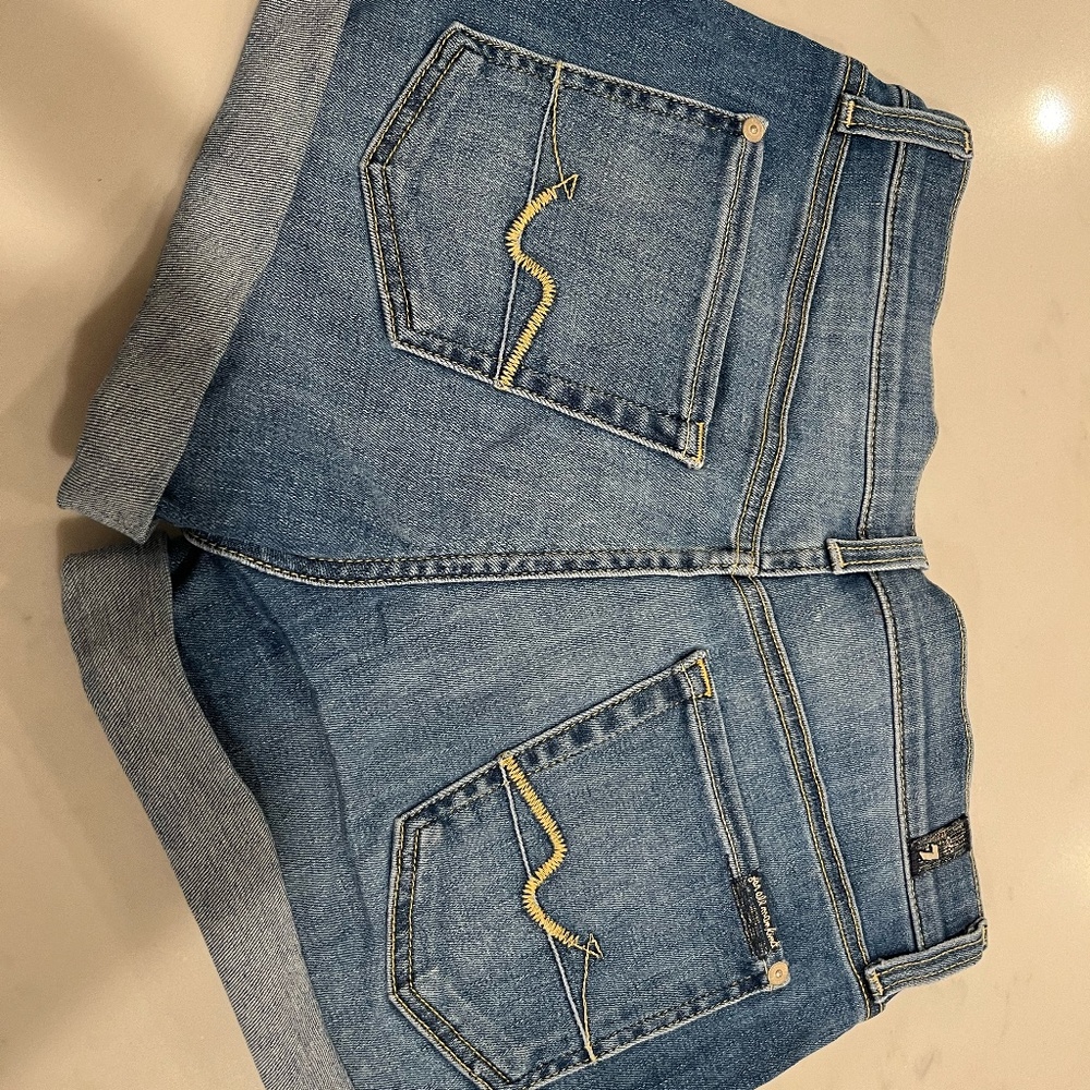 7 for all mankind denim shorts size 27